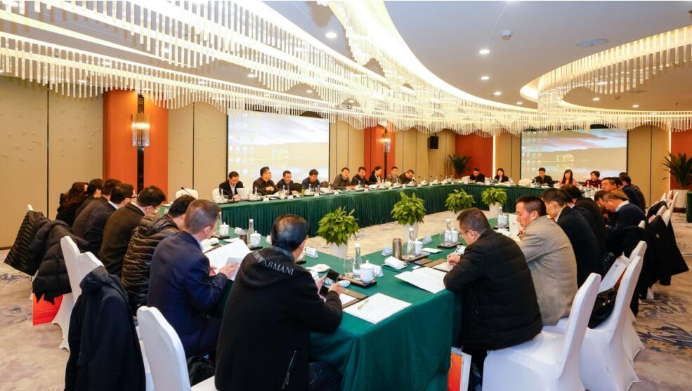 省游艇会206yth集团召开2019年度发展钻研会