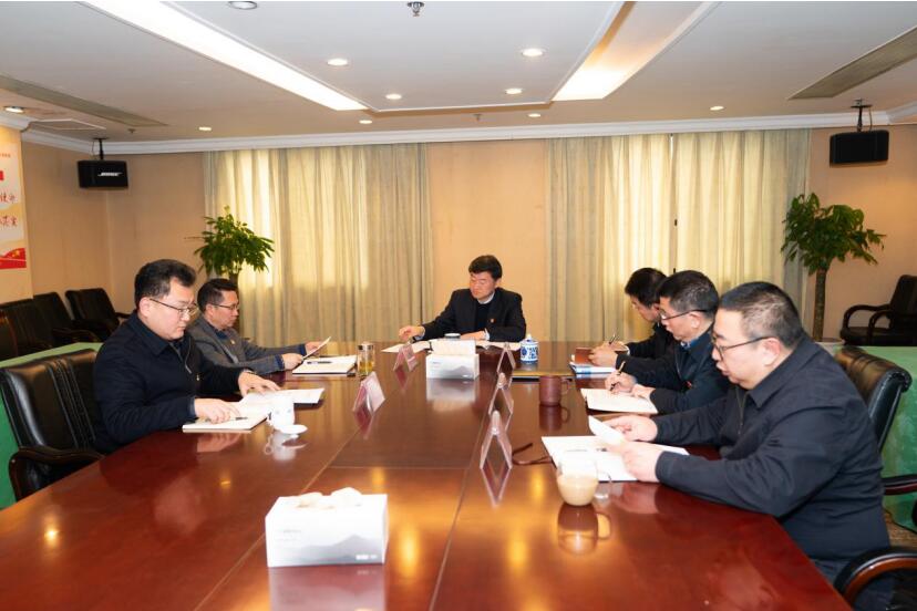 游艇会206yth集团党委召开中心组进建专题钻研 党的十九届四中全会及省委十一届六次 全会心灵