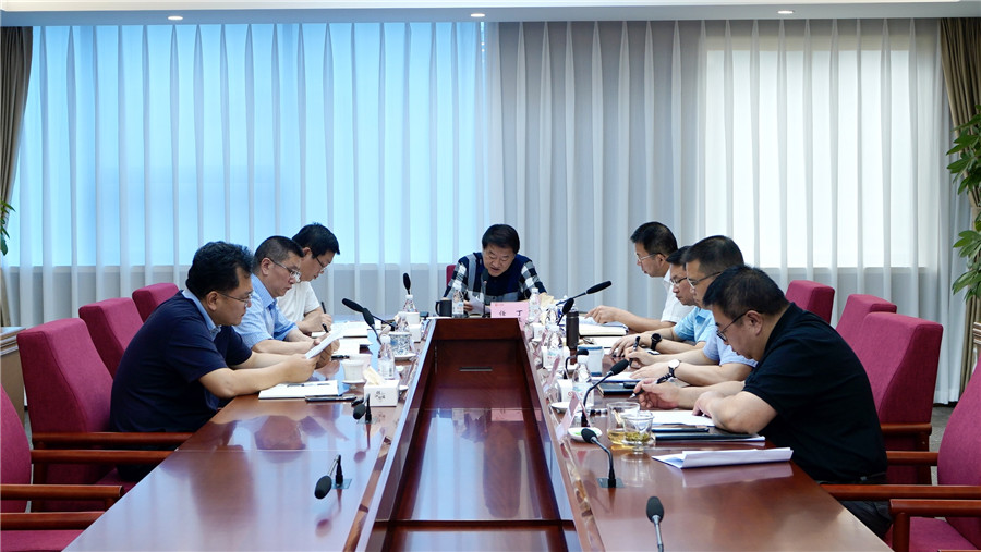 省游艇会206yth集团党委理论进建中心组专题进建钻研习近平总书记“七一”沉要讲话