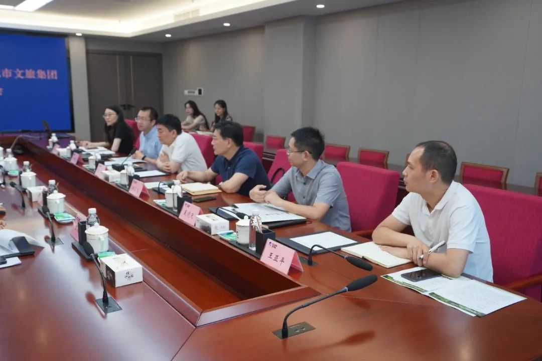 ecea5c33-9311-4ff9-9c35-22f5f3bf7e22