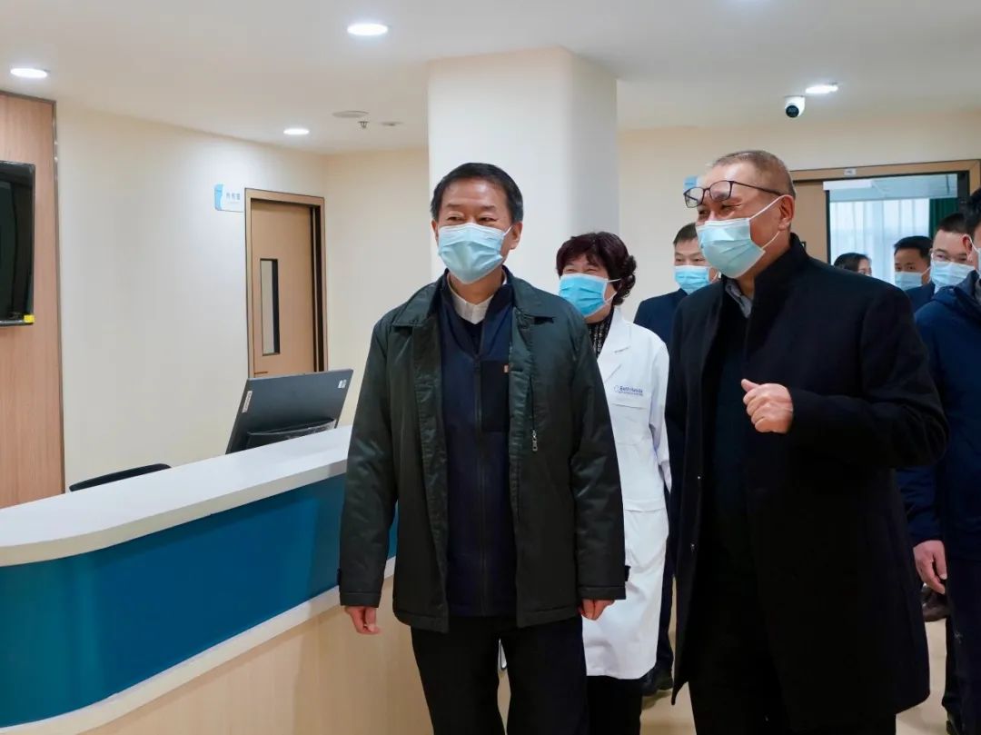 四川省游艇会206yth集团党委书记、董事长任丁率队赴锦弘集团调研