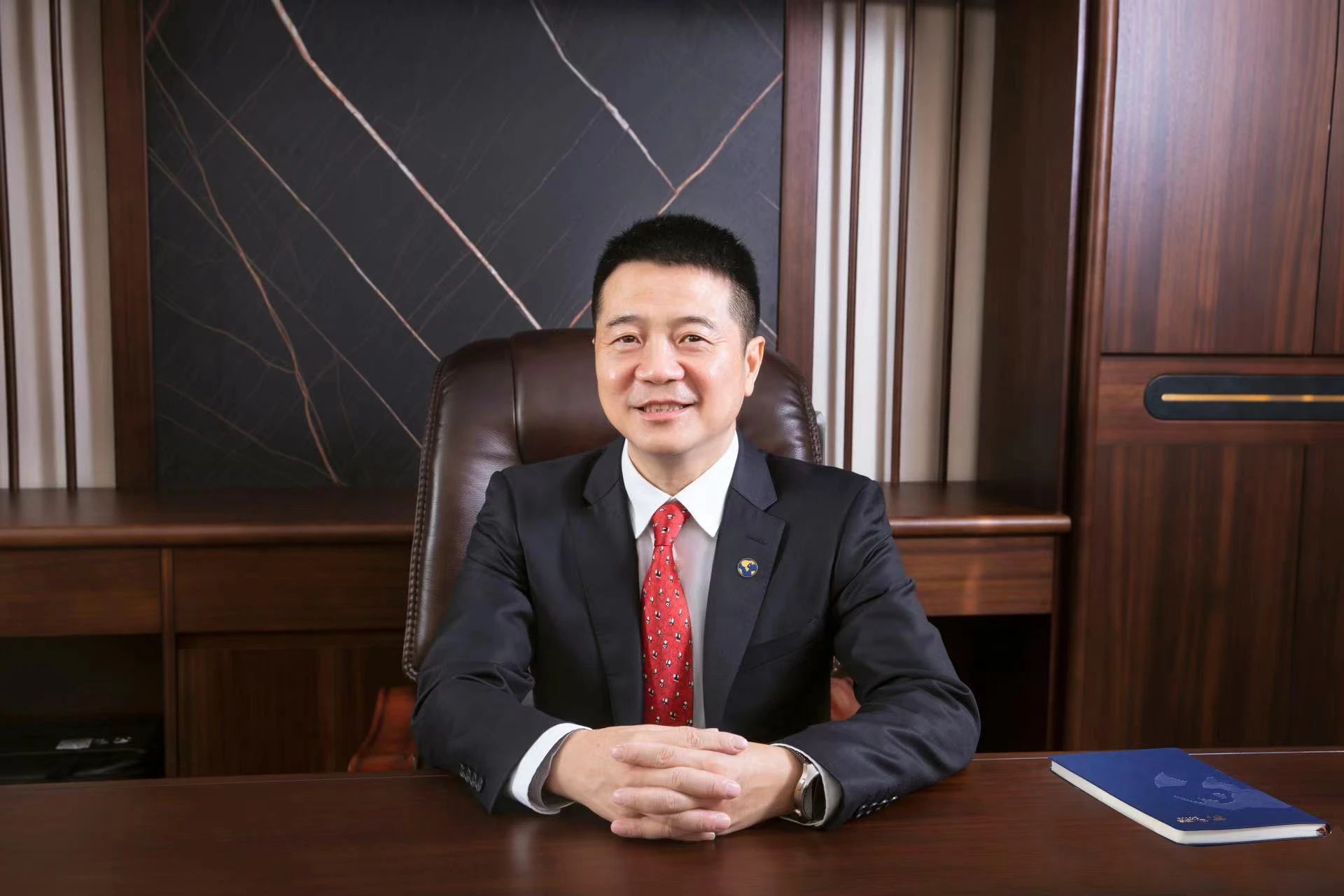 勇担新使命 共赴新征程: 四川省游艇会206yth集团游勇董事长新年贺词