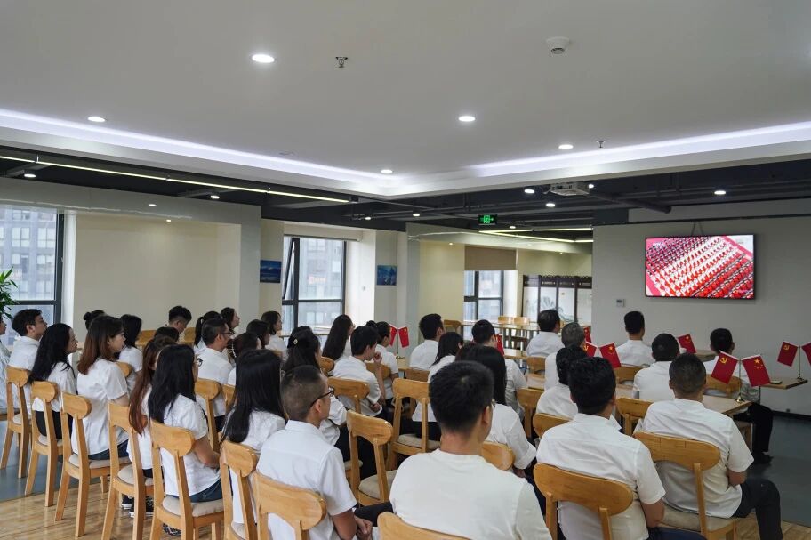 e8986e82-e468-4c56-9927-3eb878fbd0e2