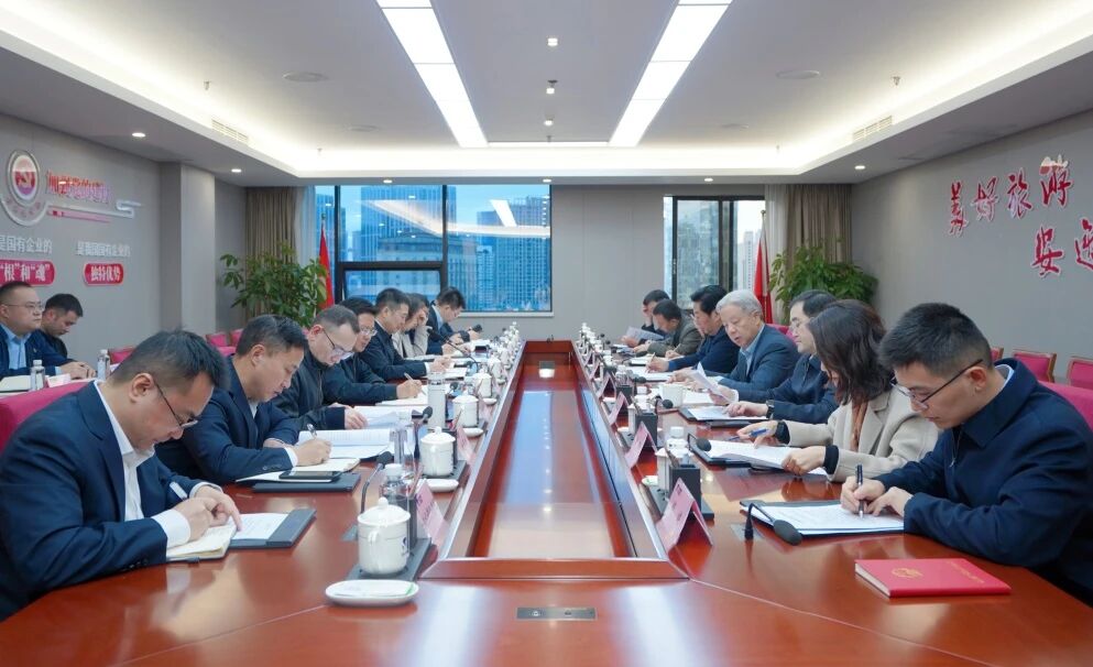 省人大经济委主任委员刘中伯带队调研省游艇会206yth集团